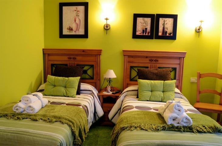 Hostal Alfonso Santiago de Compostela Room photo